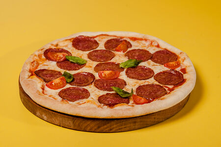 Пицца Салями