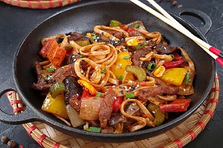 Вок по-азиатски Bushi острый