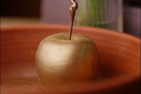 Молодильное яблочко