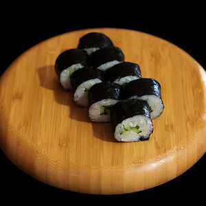 Мини-ролл с огурцом