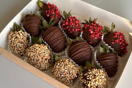 Набор Клубника в темном шоколаде дизайн №5