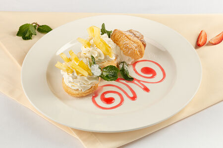 Мильфей с ананасом