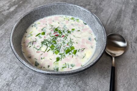 Окрошка на кефире