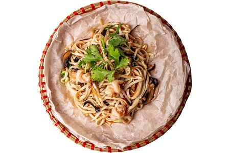 Удон с морепродуктами 