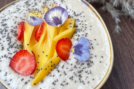 Смузи боул Пина колада с манго