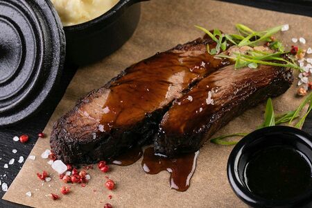 Копчёная говяжья грудинка Брискет