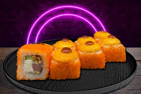 Ролл Спайси-изуми