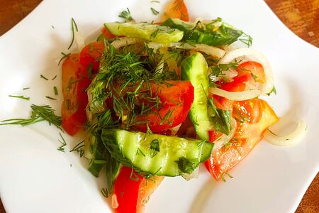 Салат из свежих овощей