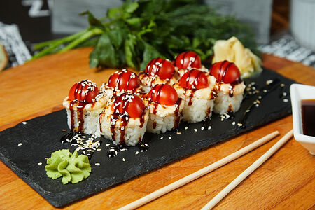 Черри-Велли запеченный ролл