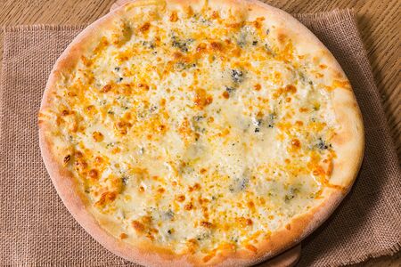 Пицца Четыре сыра