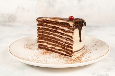 Шоколадный медовик