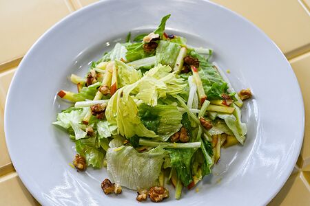 Салат Вальдорф