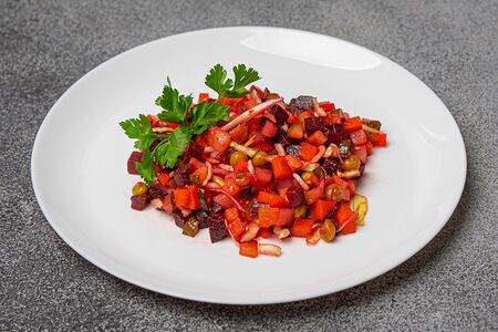 Винегрет со свежей капустой