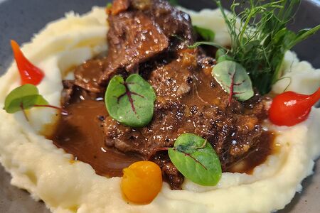 Говяжьи щечки