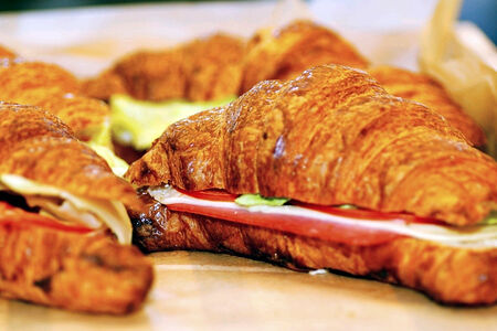 Сэндвич - Круассан с Ветчиной из Индейки