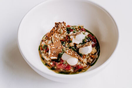 Мраморная говядина с японским угрем и трюфельным айоли