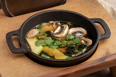 Острый мисо суп