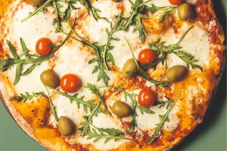 Фирменная с оливками