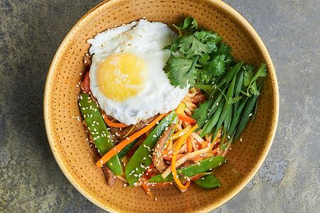 Wok с говядиной