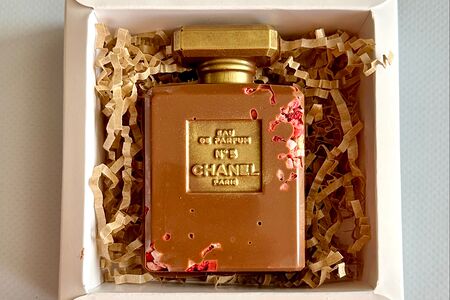 Chanel №5 Духи из молочного шоколада ручной работы