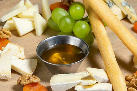 Сырная тарелка