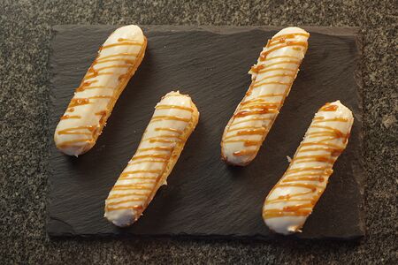 Эклер Белый шоколад