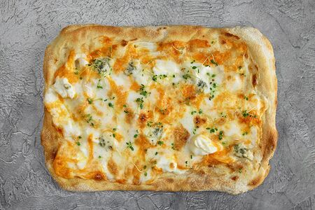 Римская пицца 4 сыра