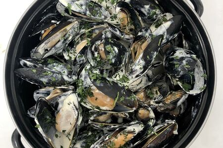 Мидии в трюфельном соусе