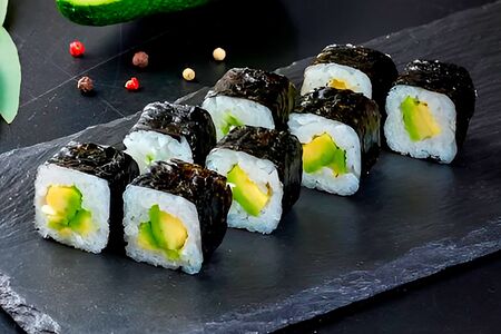 Классический с авокадо