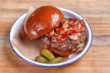 Бургер барбекю