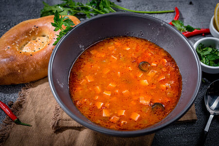 Солянка сборная мясная