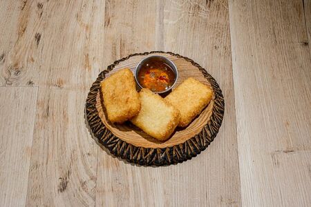 Жареный сулугуни