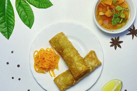 Нем Ран жареный ролл с мясом