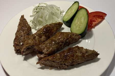 Люля-кебаб из говядины и свинины