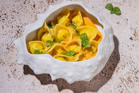 Тортеллини с крабом