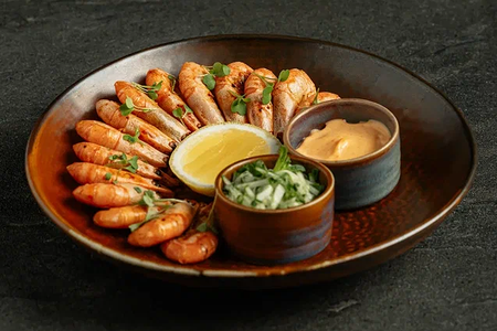 Магаданские креветки холодного копчения