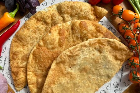 Чебурек Деликатесный