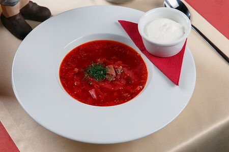 Борщ мясной