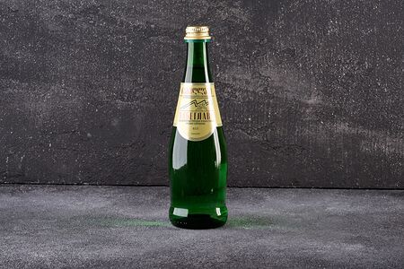 Минеральная вода Набеглави с газом