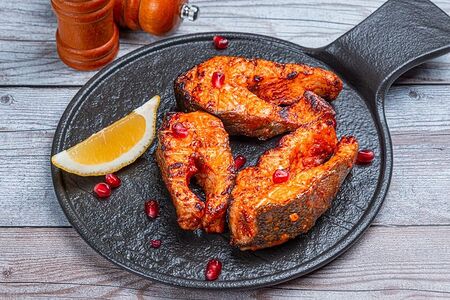 Форель на углях