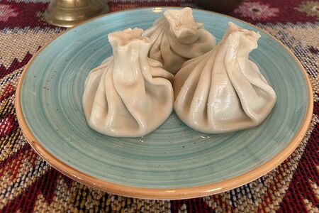  Хинкали свино-говяжьи 1 шт.