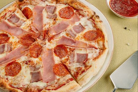 Пицца Мясная