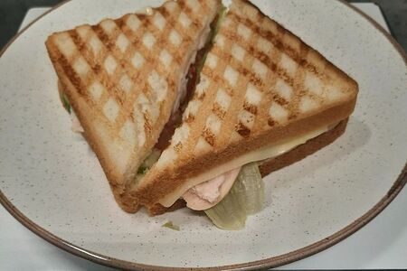 Сэндвич с куриной грудкой