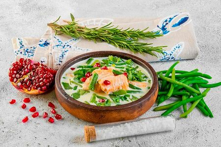 Лосось в сливочно-сырном соусе