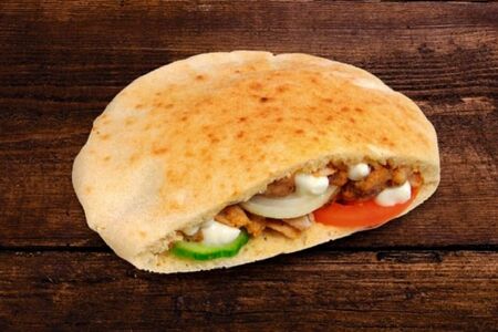 Шаурма гавайская в пите 