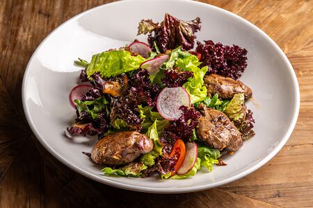 Салат Деревенский с куриной печенью