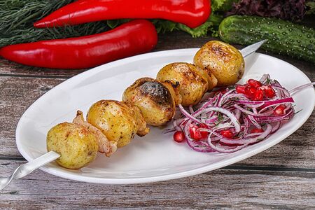 Картофель молодой 