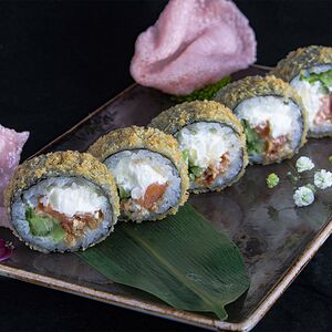 Ролл Ногано горячий