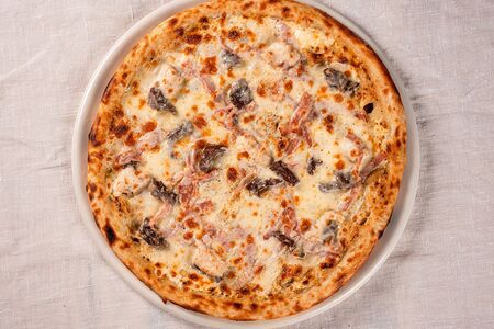 Карне на красном соусе  