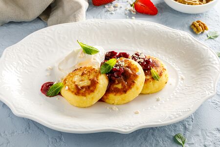 Домашние сырники из фермерского творога